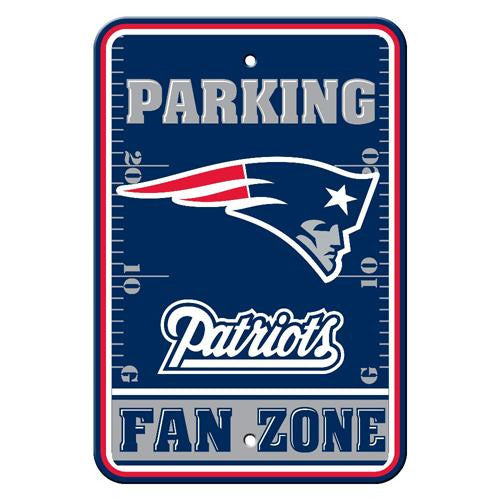 New England Patriots NFL Plastic Parking Sign (Fan Zone) (12 x 18)