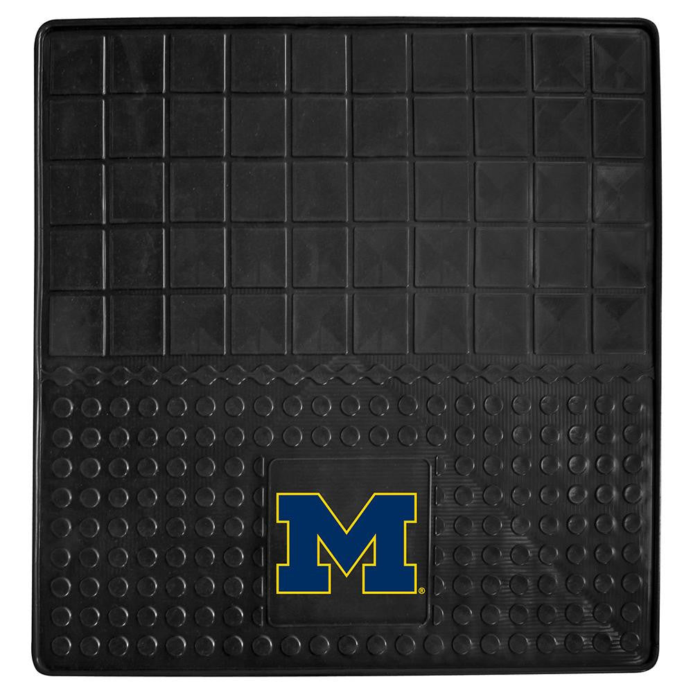 Michigan Wolverines NCAA Vinyl Cargo Mat (31x31)