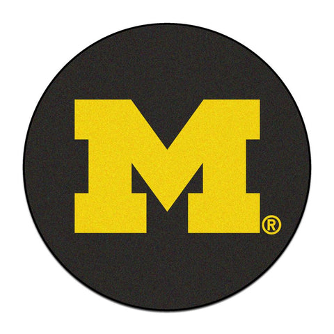 Michigan Wolverines NCAA Puck Mat (29 diameter)