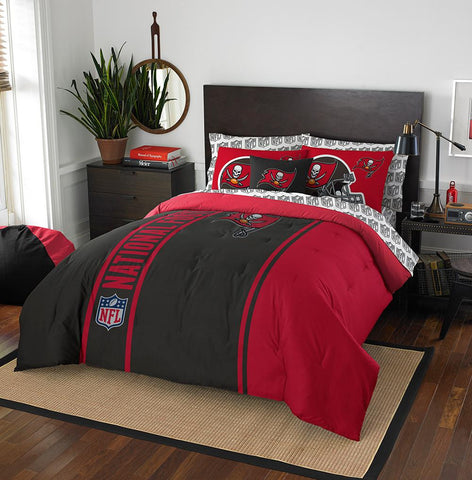 Tampa Bay Buccaneers NFL Full Comforter Bed in a Bag (Soft & Cozy) (76in x 86in)
