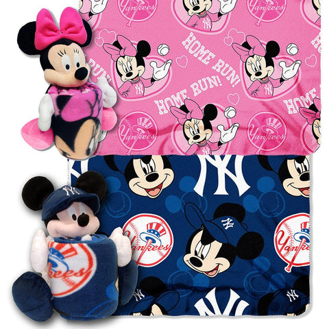 New York Yankees MLB Mickey and Minnie Mouse Throw Combo