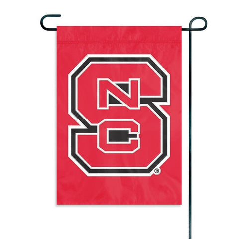 North Carolina State Wolfpack NCAA Mini Garden or Window Flag (15x10.5)